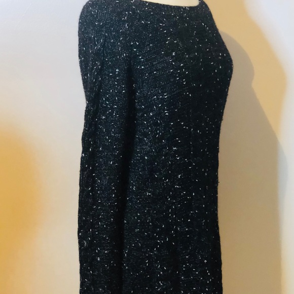 Le Chateau black sweater xl - Picture 2 of 4